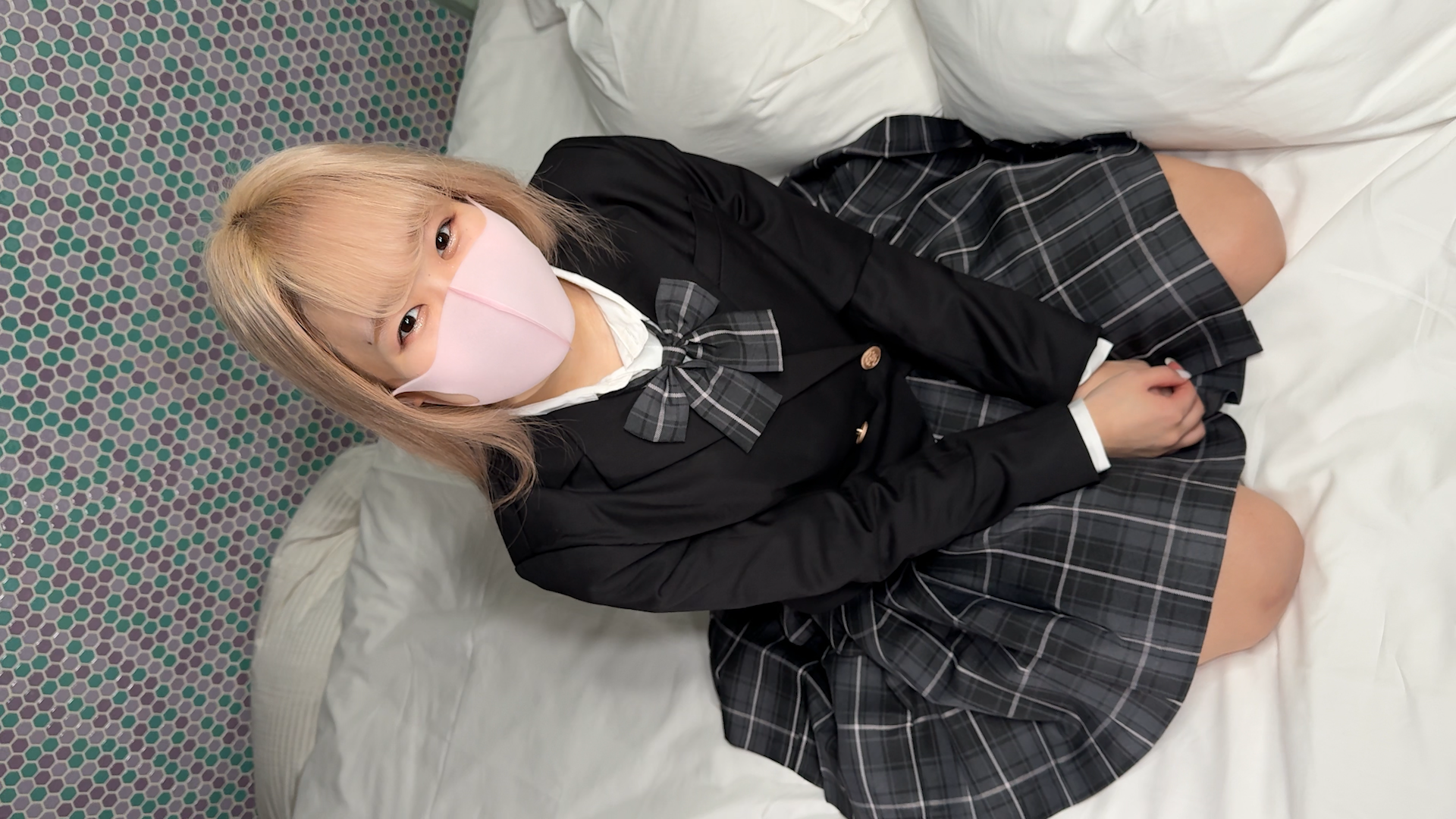 FC2-4335196 現·役J〇超天使な塾生と講義終わりラブホに！  『中出していい？』『先生さすがに中はダメ